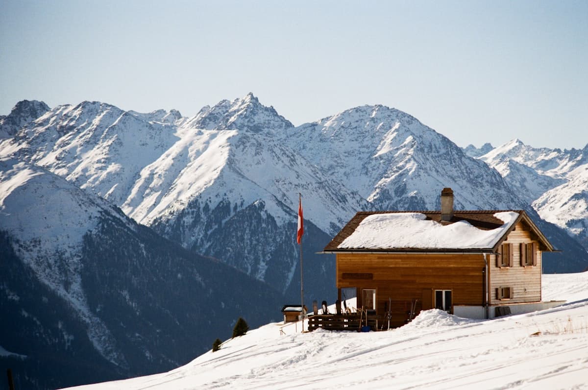 Villa & Chalet